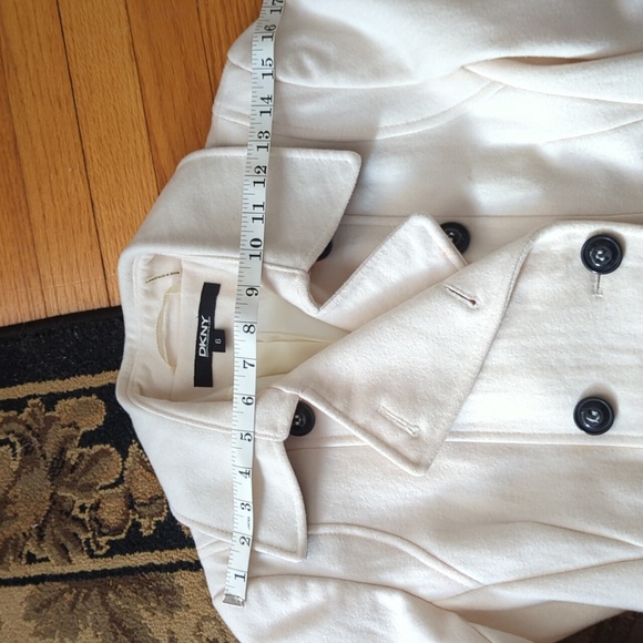 Vintage DKNY white with black and white belt peacoat size 6 - Picture 13 of 15